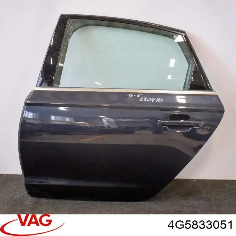 Ușa din spate - VAG