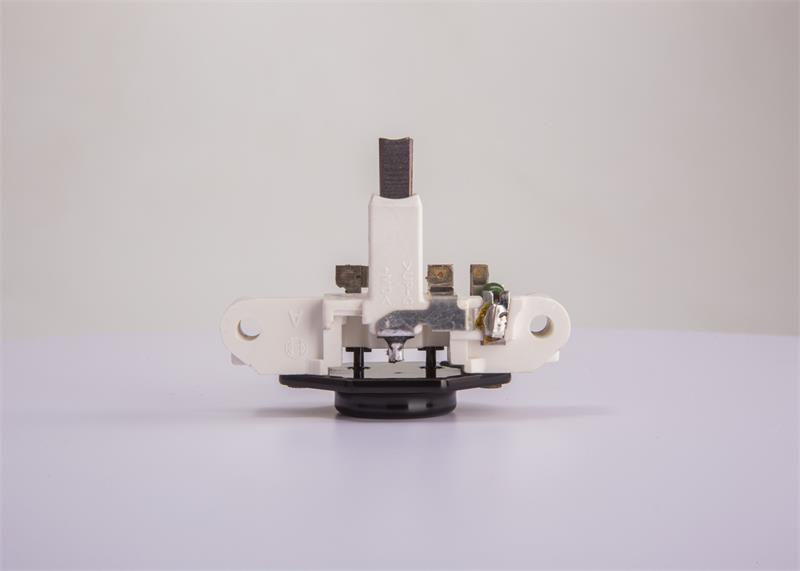 Regulator alternator - BOSCH