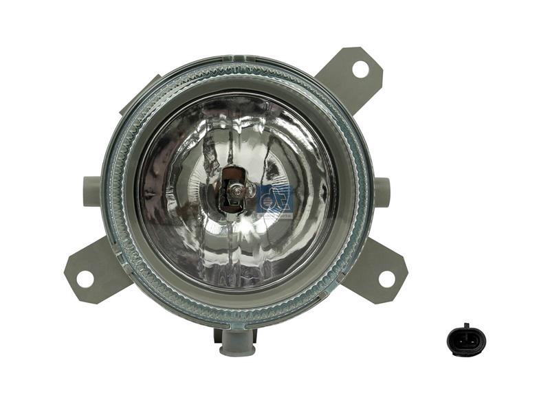În lumina reflectoarelor - DT SPARE PARTS