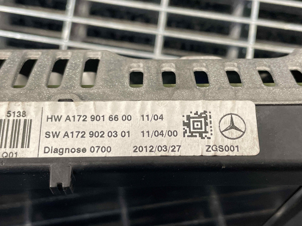 MERCEDES OE OE ITEM 42361797 - MERCEDES OE