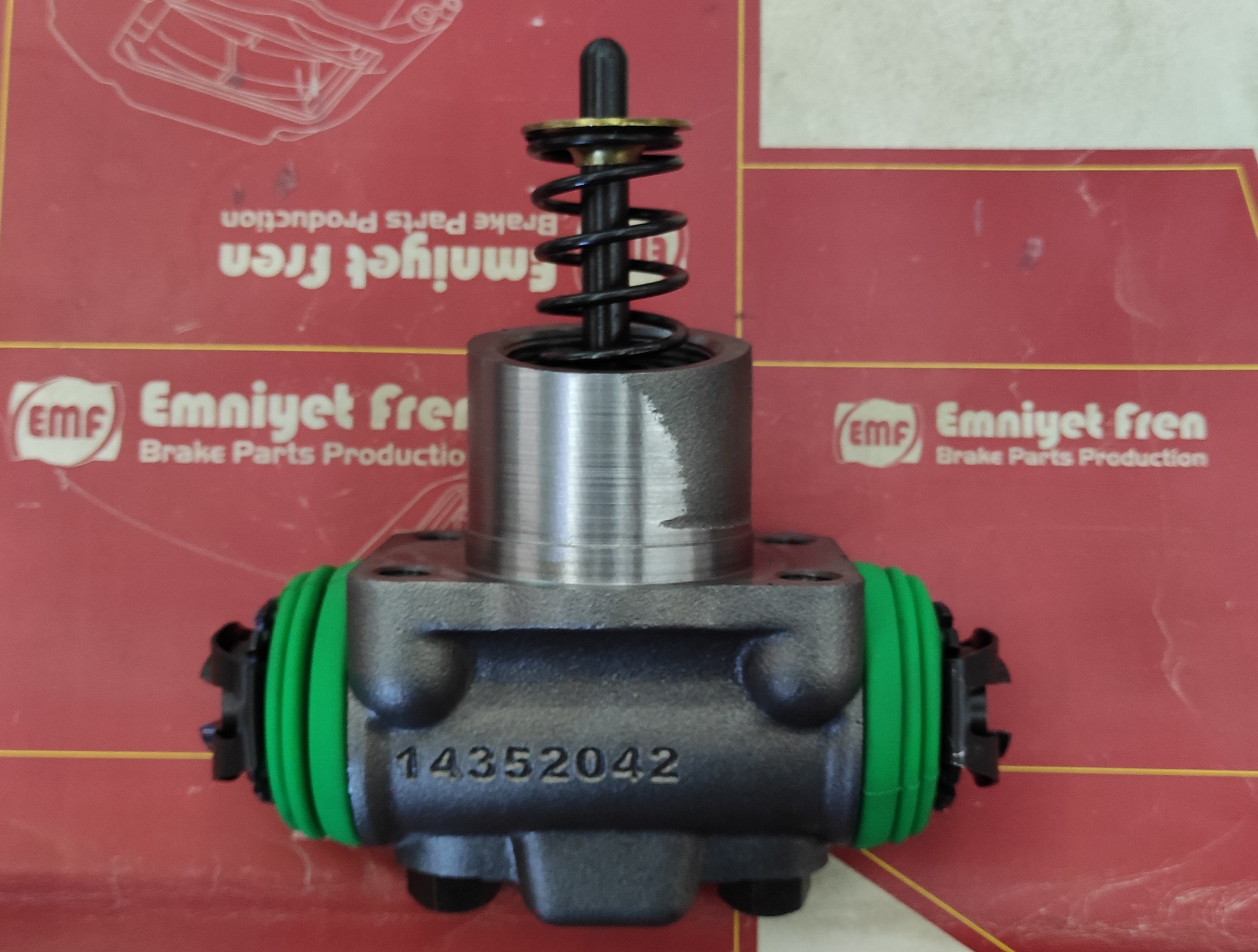 KENT Universal Cleaner 12935398 - KENT