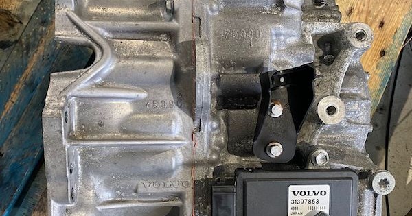 VOLVO OE OE ITEM 13055582 - VOLVO OE