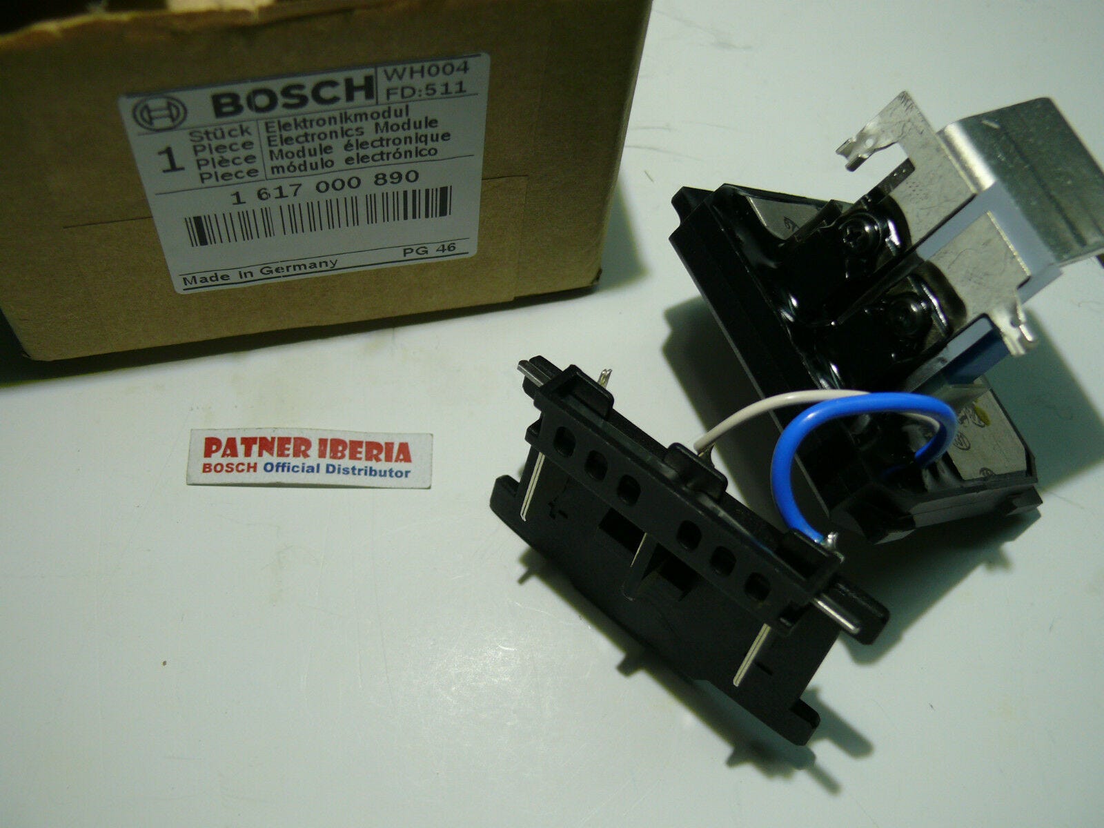 BOSCH Wiper Blade 12164090 - BOSCH