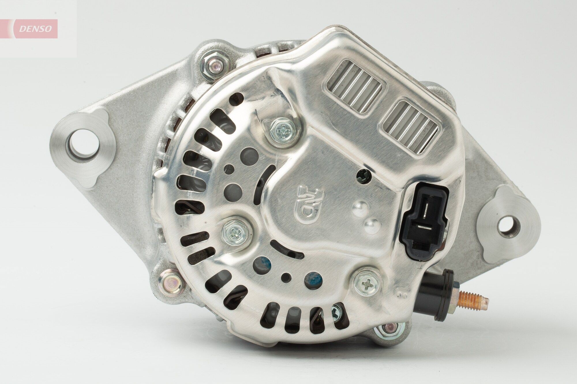 DENSO Alternator 11695744 - DENSO