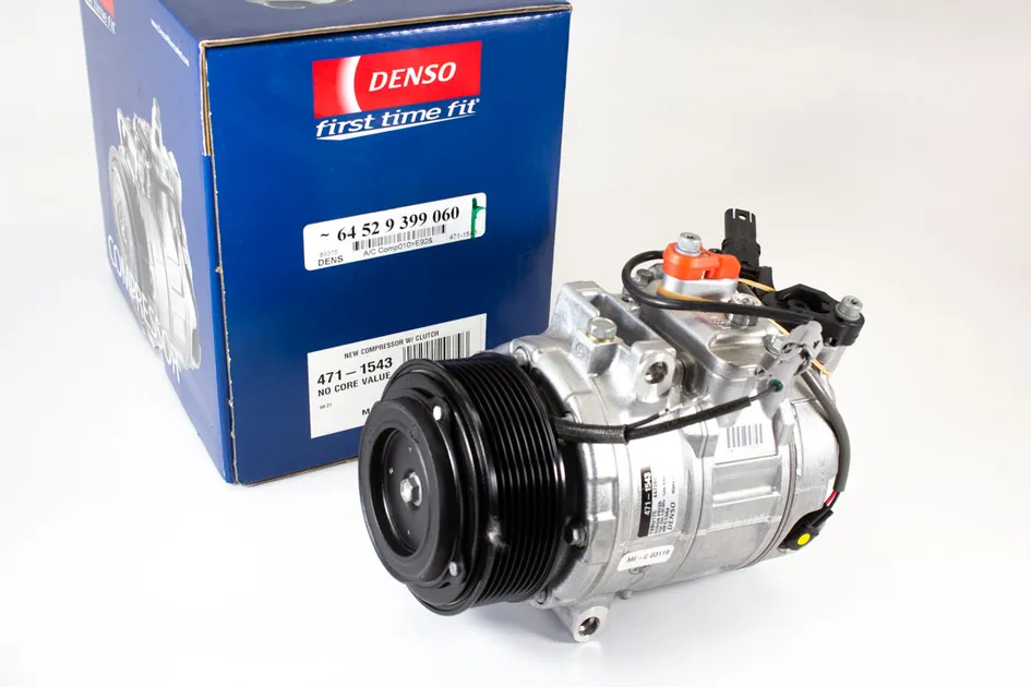 DENSO Alternator 11493936 - DENSO
